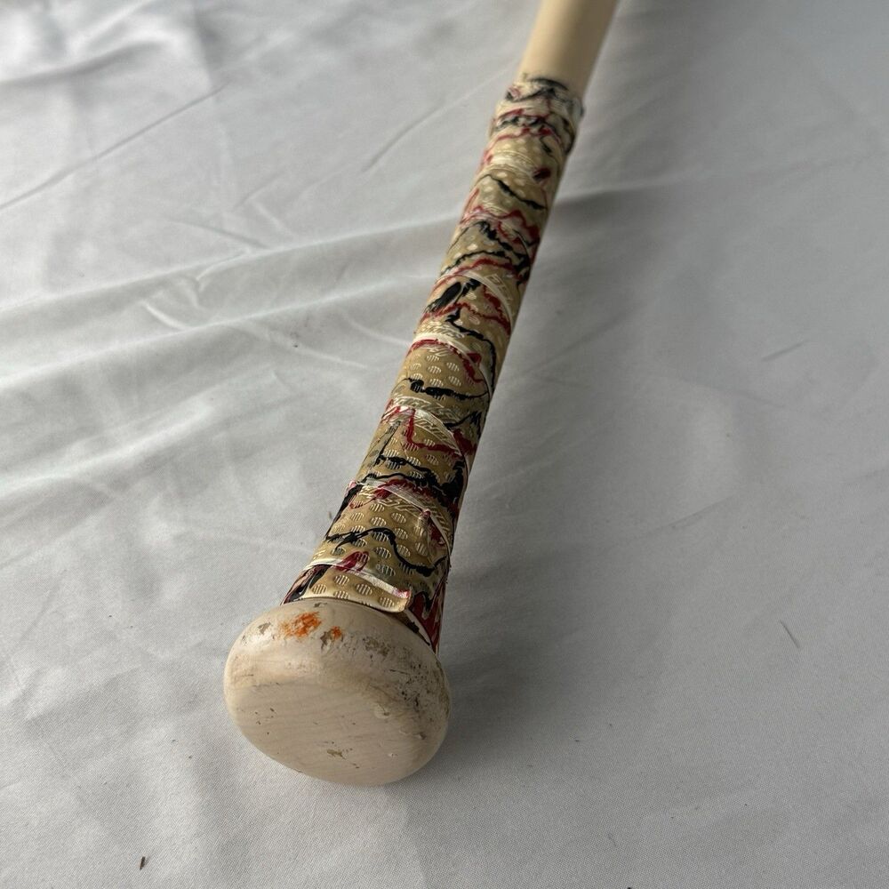 Marucci Youth Baseball Bat AM22 Handcrafted Wood Pro Model 30.5” 26 Oz Red Beige - Picture 9 of 10